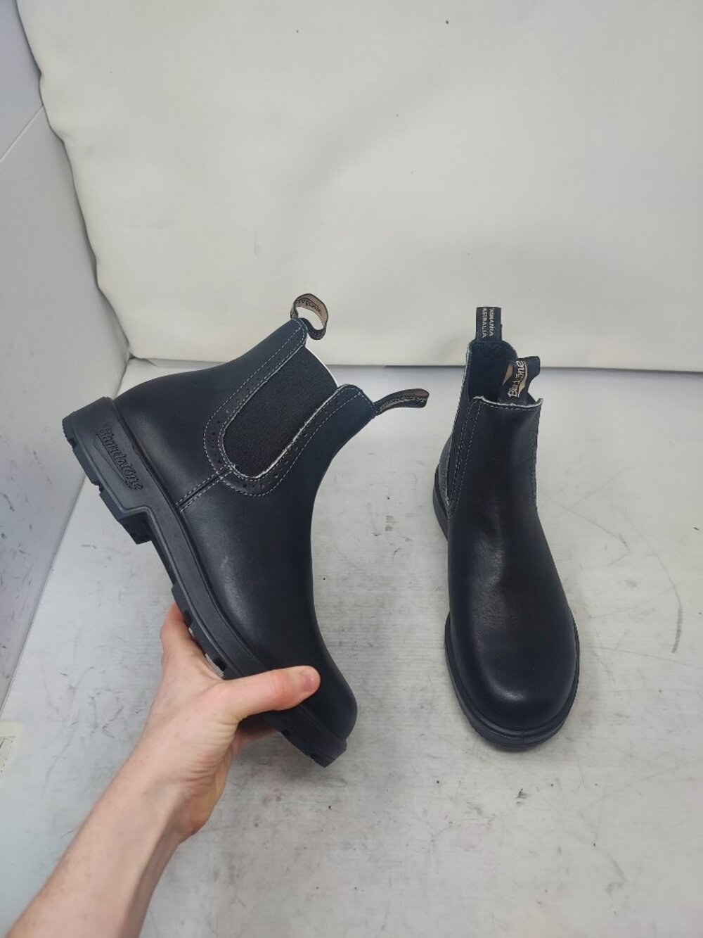 Blundstone WOMENS Chelsea Black Tall Boot